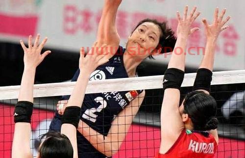 日本人访问中国女排视频（日本媒体报道中国女排）