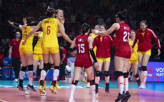 中国女排直播美国女足回放（现场直播中国女排对美国）