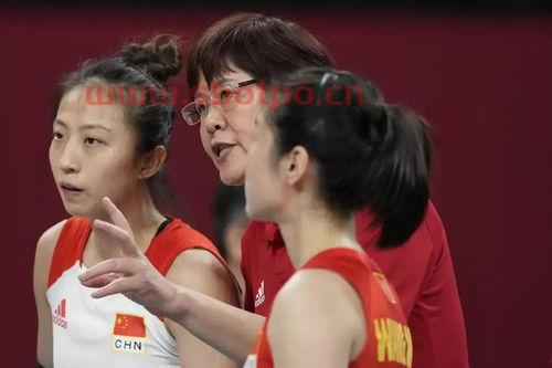 中国女排访谈郎平朱婷（中国女排朱婷采访）