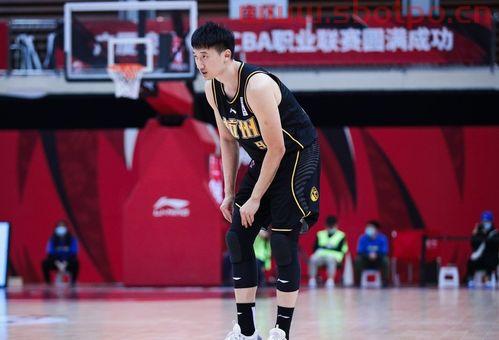 李京龙老婆